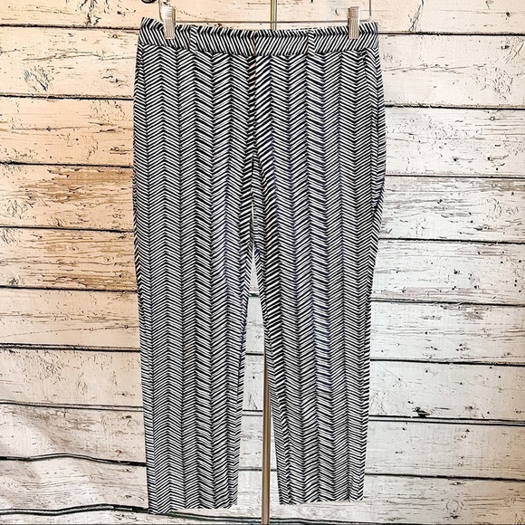 Banana Republic navy and white Avery pants - Picture 1 of 5